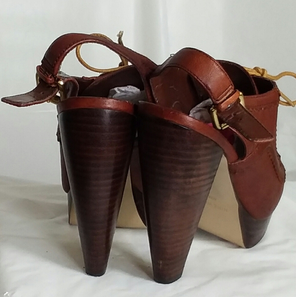 Nine West Brown Leather Clog - Picture 3 of 6